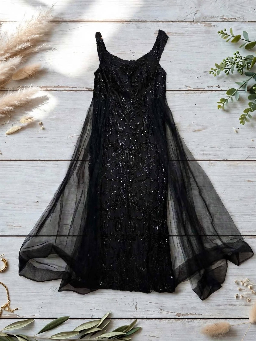 Elegant Black Sequin Evening Dress